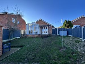 Photo 25- click for photo gallery